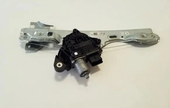 Nissan Qashqai J12 Rear door window regulator with motor 827006UA1B 827506UA1B
