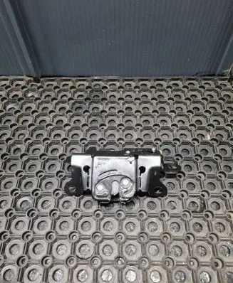 Volvo C30 Tailgate/trunk/boot lock/catch/latch 30784739