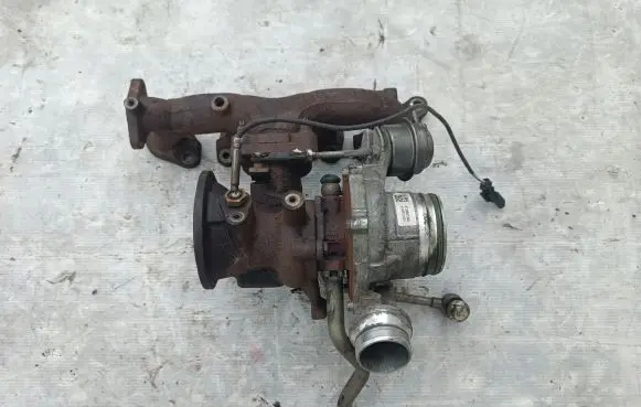 Volvo V40 Turbo 31380130 GT1244SZ