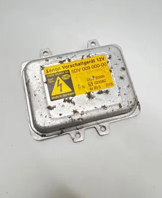 BMW 5 E60 E61 Headlight ballast module Xenon 5DV00900000 3001793AD