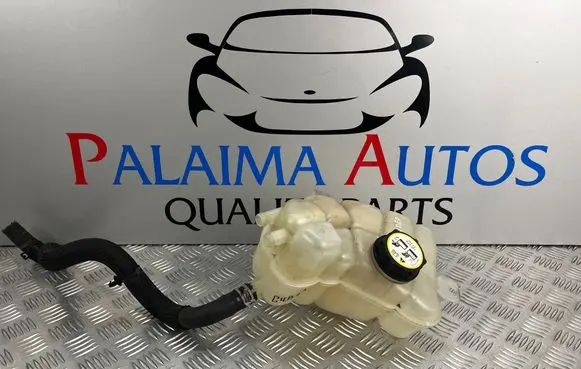 Ford Mondeo MK V Coolant expansion tank/reservoir DG938A080B