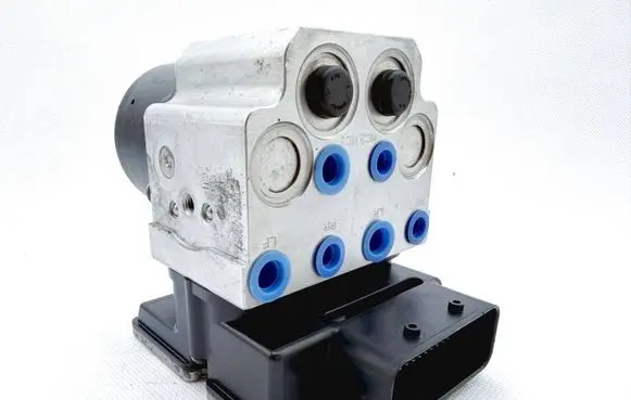 Renault Master II ABS Pump 15113904E 15052204 54084794A