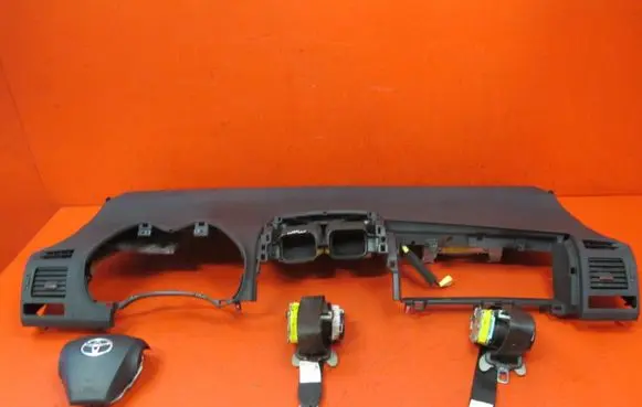 Toyota Auris 150 Dashboard 4513002501B0