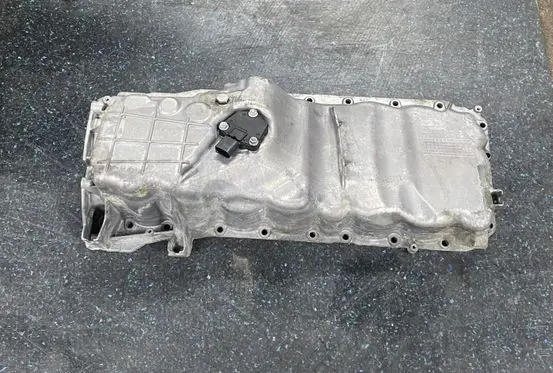 BMW 5 F10 F11 Oil sump 7823204 46000DF 67698410