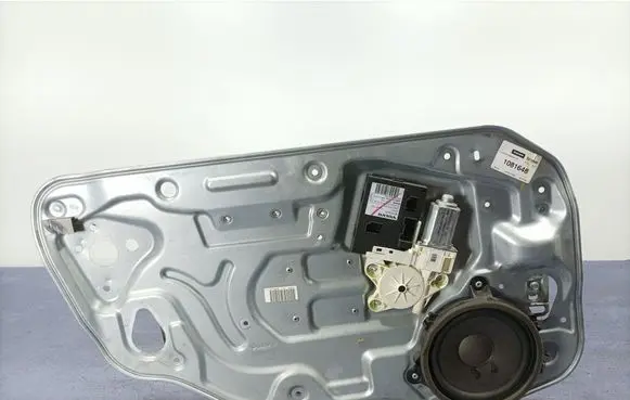 Volvo V50 Front door window regulator with motor 8679080
