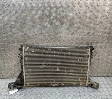 Opel Movano B Coolant radiator 214107695R