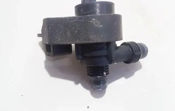 BMW 5 E60 E61 Electric auxiliary coolant/water pump 6922647
