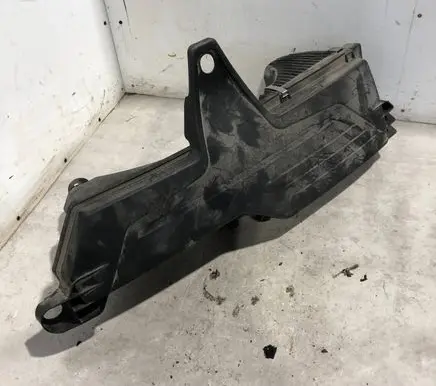 BMW 1 F20 F21 Air filter box 8507313 1371850731306