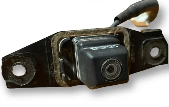 Lexus IS 220D-250-350 Reversing camera 8679053010 62B03150 GPKD33D17R