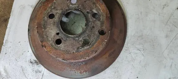 Toyota Avensis T250 Rear brake disc