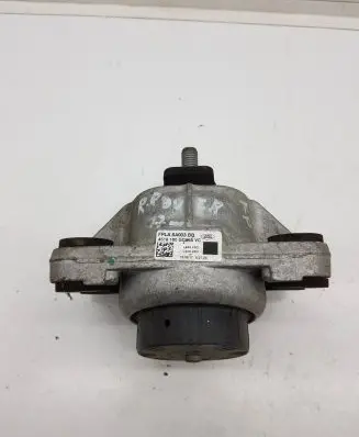 Land Rover Range Rover Sport L494 Engine mount bracket FPLA6A003BB 4518160G