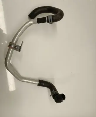 Mercedes-Benz C W205 Engine coolant pipe/hose A2742002051