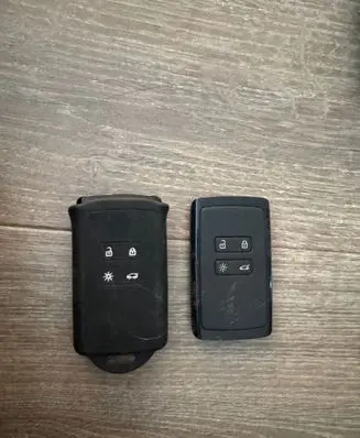 Renault Austral Ignition key/card FEW