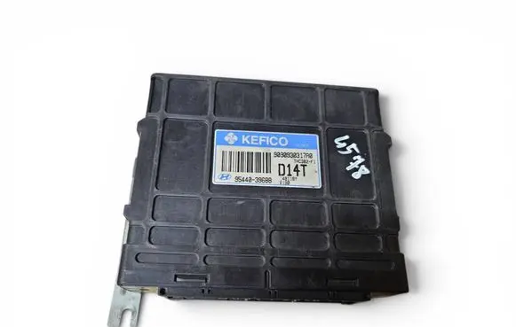Hyundai Santa Fe Gearbox control unit/module 9544039688 9090930317A0