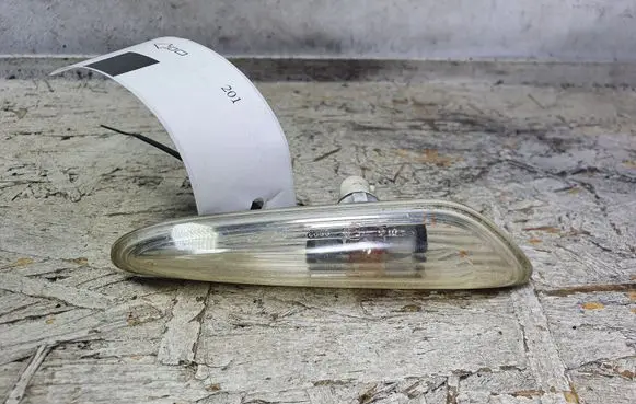 BMW 3 E46 Front fender indicator light
