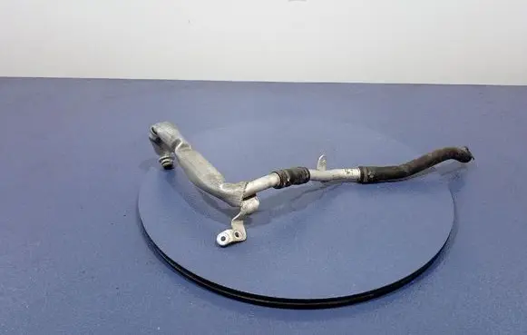 Porsche Panamera (970) Engine coolant pipe/hose 971121034