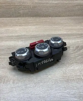 Subaru Impreza III Climate control unit 72311SC090 T1007775SB