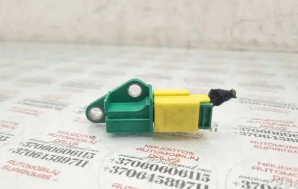 Audi A4 S4 B8 8K Airbag deployment crash/impact sensor 1K0909606C