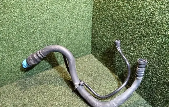Mercedes-Benz Citan II W420 Fuel tank filler neck pipe 172B00071R 100000058259