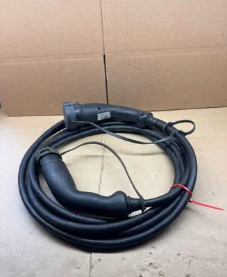 Mercedes-Benz E W213 Electric car charging cable 250V32A 33329534