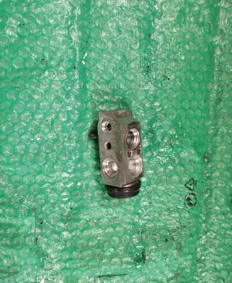 Air conditioning (A/C) expansion valve
