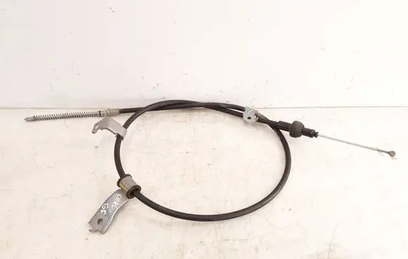 Handbrake/parking brake wiring cable