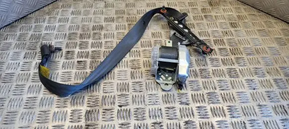 Hyundai i30 Front seatbelt 888202L700WK F09R