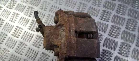 Renault Megane I Front brake caliper