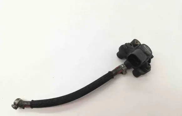 Mercedes-Benz E W212 Air pressure sensor A0071530028