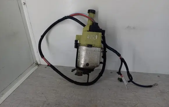 Opel Astra G Power steering pump 9156554