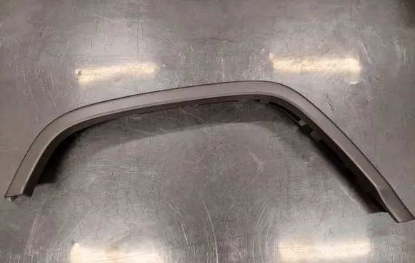 Mercedes-Benz G W463 2nd Gen Front arch trim A4638810300