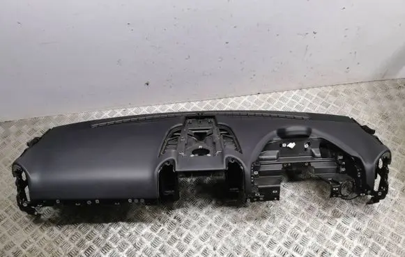 Porsche Cayenne (92A) Dashboard