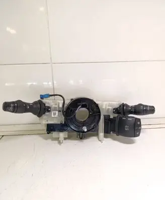 Renault Zoe Wiper turn signal indicator stalk/switch 255673247R 255522540R