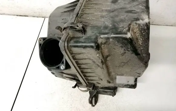 KIA Ceed Air filter box 281002h200 28100-2h200