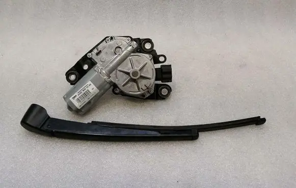 Mercedes-Benz C W205 Rear window wiper motor A2059063400