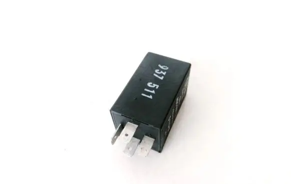 Audi A4 S4 B5 8D Other relay 4D0907131 D11301