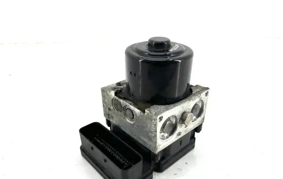 Volkswagen Transporter - Caravelle T5 ABS Pump 7E0907379F 7E0614517B