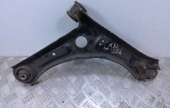 Front lower control arm/wishbone