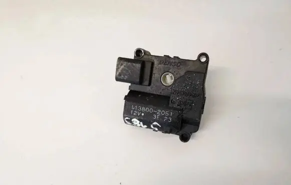 Toyota Corolla Verso AR10 Air flap motor/actuator 1138002051 113800-2051
