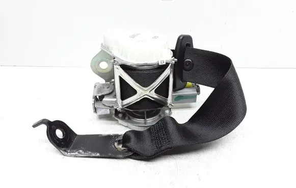 Mercedes-Benz GLK (X204) Rear seatbelt A2048600886