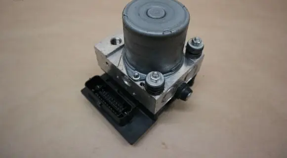 Jaguar XF X250 ABS Pump 9X232C405CC