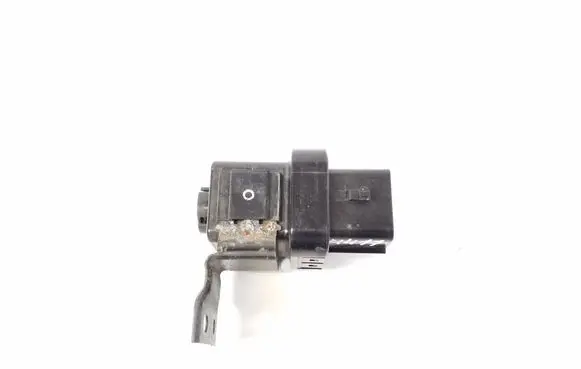 Hyundai Santa Fe Glow plug pre-heat relay 368302F310