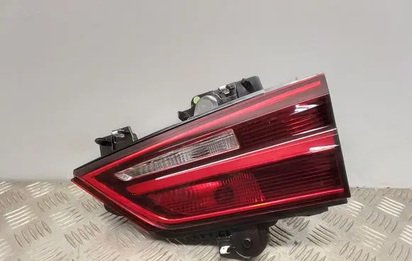 BMW X2 F39 Tailgate rear/tail lights F03690000H