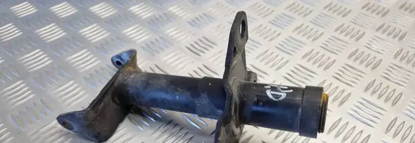 Volkswagen PASSAT B5 Front bumper shock/impact absorber 