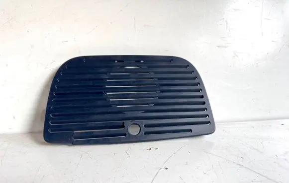 Maserati GranTurismo Dash center speaker trim cover 68235500