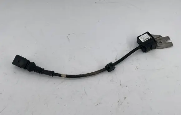 Volkswagen Touareg I ESP acceleration yaw rate sensor 7L0907673E