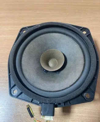 Mitsubishi Lancer Front door speaker EAS16P643A6 MR306819