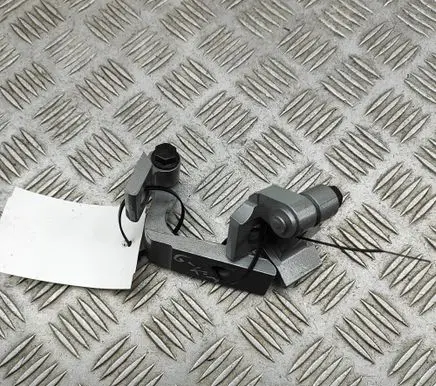 BMW iX1 Rear door hinge set 5A1FCB1 5A1FCA7