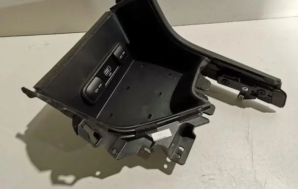 KIA Sportage Other center console (tunnel) element 84680F1560WK