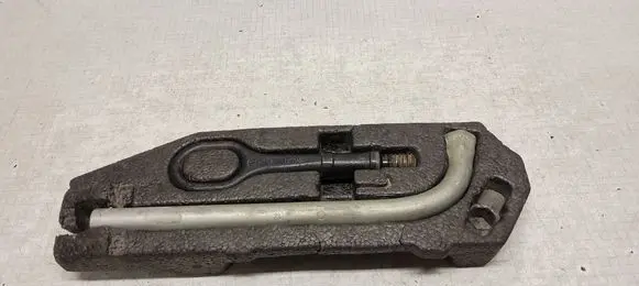 Volkswagen Caddy Tool set 2K0012113E 2K0012219 1T0805615A